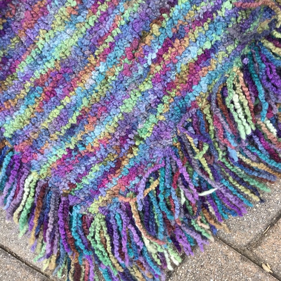 Hand knit, wool Poncho, XS - Picture 4 of 4